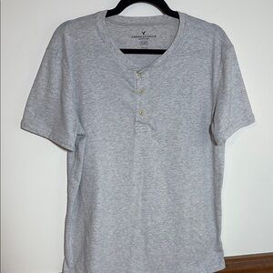 American Eagle Outfitters Gray Short Sleeve Tee